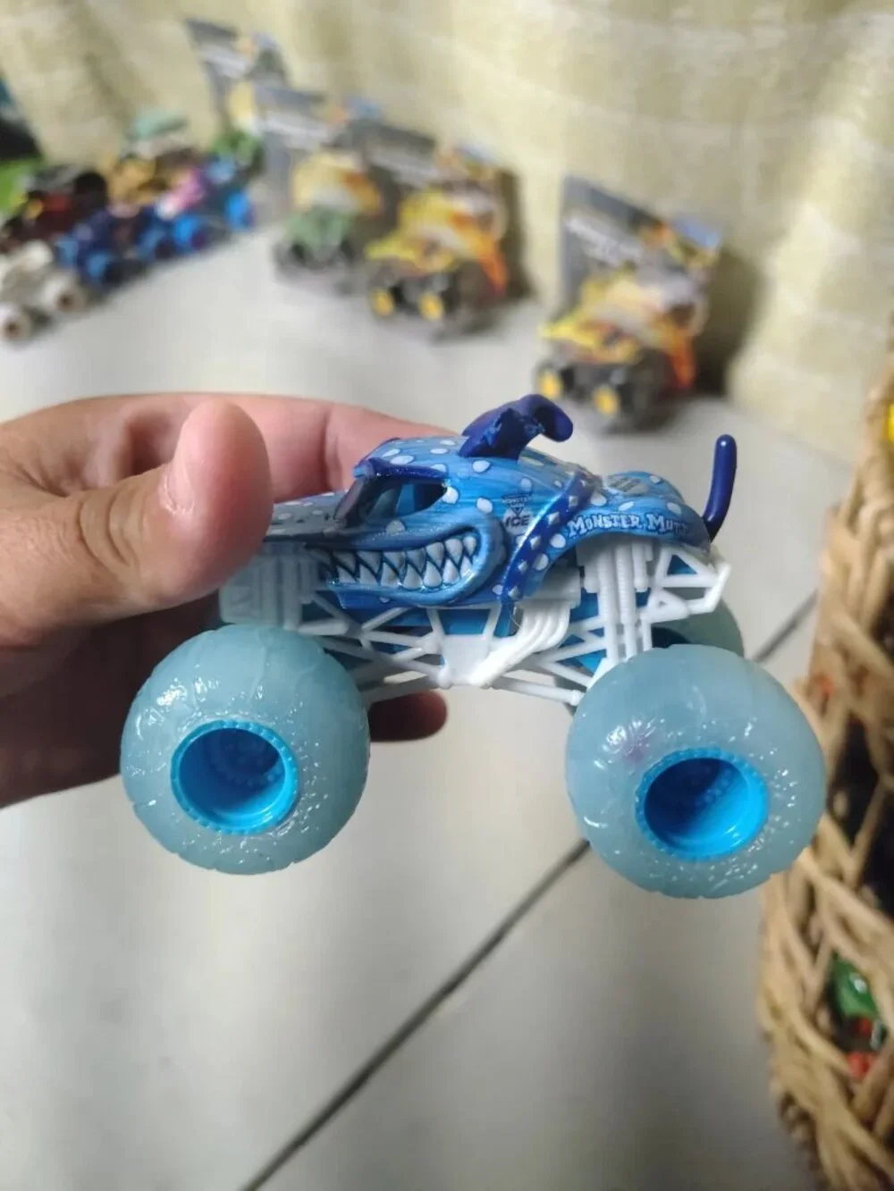 Monster jam blue mutt